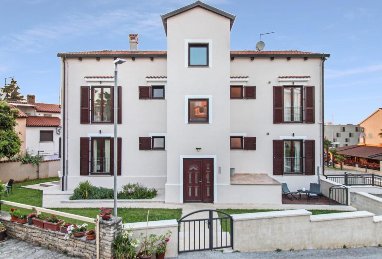 Apartments Villa Alba II Porec Exterior photo